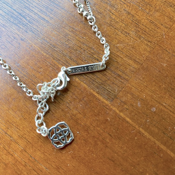 Kendra Scott Colby Lariat Necklace in Silver - Picture 4 of 4